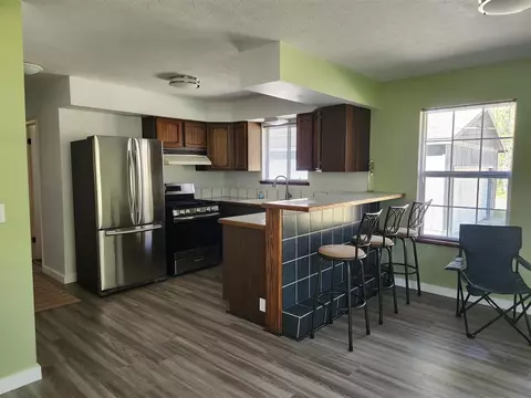 Kitchen - 1041 Wolf Lk, Baldwin, MI 49304 photo 1 of 2