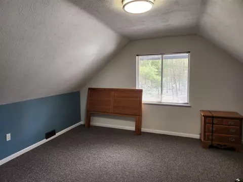 Bedroom - 1041 Wolf Lk, Baldwin, MI 49304 photo 4 of 5