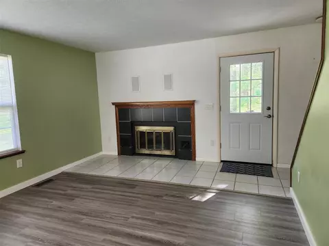 Living - 1041 Wolf Lk, Baldwin, MI 49304 photo 2 of 6