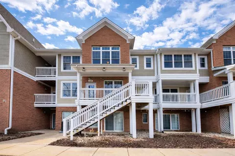 2591 W Towne, Ann Arbor, MI 48103