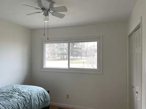 Bedroom - 7953 Springport, Parma, MI 49269 photo 4 of 4
