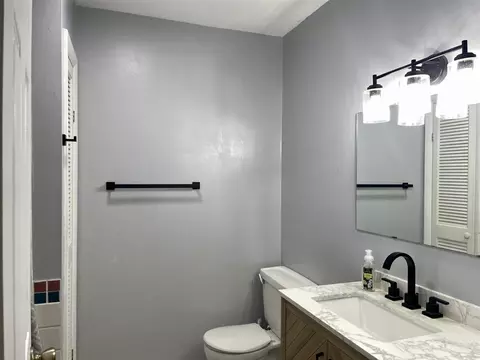 Bath - 7953 Springport, Parma, MI 49269 photo 3 of 5