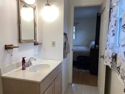 Bath - 7953 Springport, Parma, MI 49269 photo 5 of 5