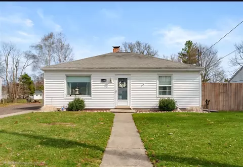 4106 Taft, Kalamazoo, MI 49004