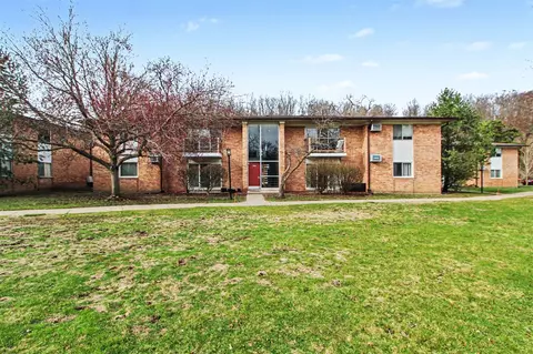 1257 Island #101, Ann Arbor, MI 48105