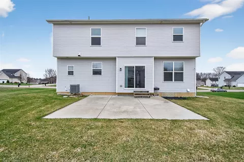 Exterior - 820 Tanglewood, Jackson, MI 49203 photo 7 of 8