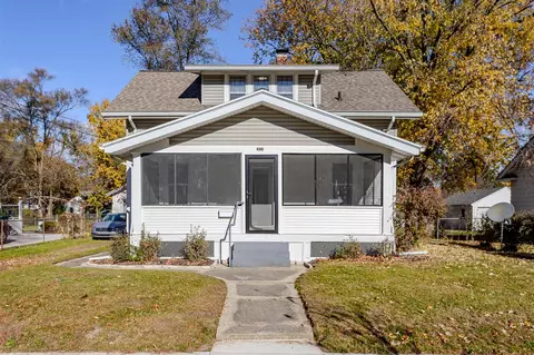 307 Ridgewood, Grand Rapids, MI 49548