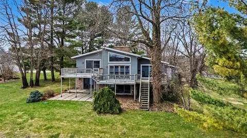 7025 Eagle Hts, Mattawan, MI 49071