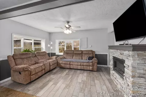 Living - 11769 Old Belding, Belding, MI 48809 photo 2 of 2
