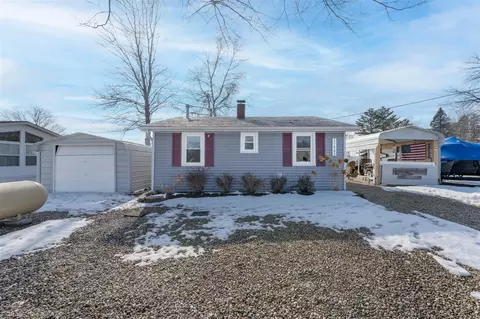 17863 Point, Barryton, MI 49305