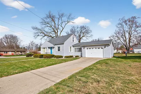 Exterior - 2318 Lancaster, Jackson, MI 49202 photo 3 of 13