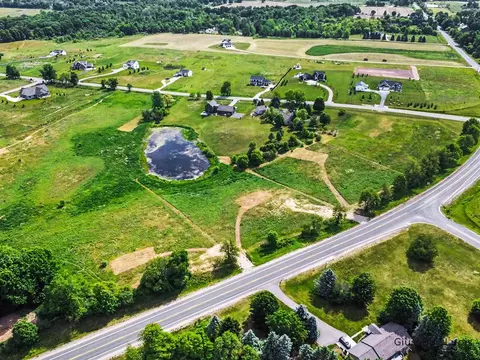 8707 Cannonsburg, Ada, MI 49301