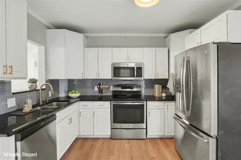 Kitchen - 22 Morse, Coldwater, MI 49036 photo 1 of 1
