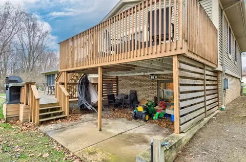 Exterior - 5933 Salabelle, Jackson, MI 49201 photo 12 of 12