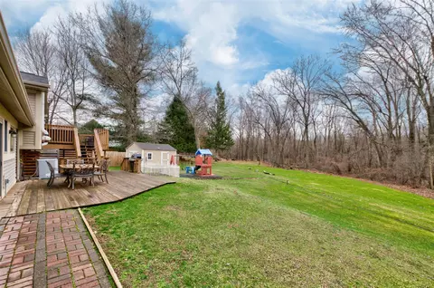 Exterior - 5933 Salabelle, Jackson, MI 49201 photo 8 of 12