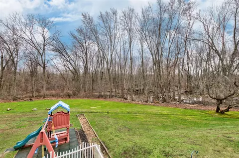 Exterior - 5933 Salabelle, Jackson, MI 49201 photo 6 of 12