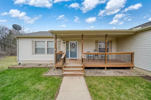 Exterior - 7454 Ann Arbor, Jackson, MI 49201 photo 3 of 17