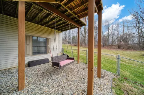 Exterior - 7454 Ann Arbor, Jackson, MI 49201 photo 10 of 17