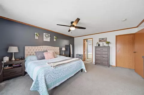 Bedroom - 7454 Ann Arbor, Jackson, MI 49201 photo 2 of 7