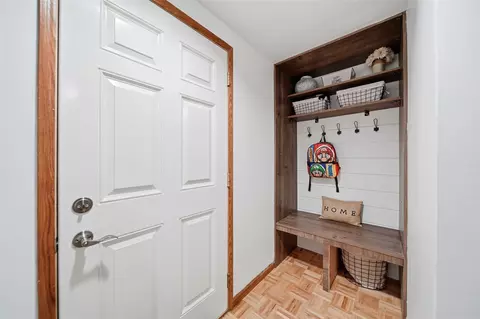 Entry Way - 7454 Ann Arbor, Jackson, MI 49201 photo 3 of 3