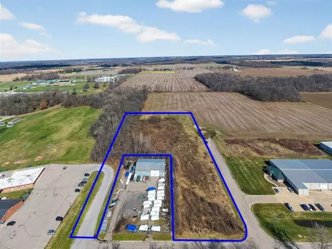 849 Labar, Cassopolis, MI 49031