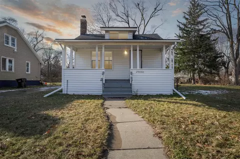 20035 Santa Barbara, Detroit, MI 48221
