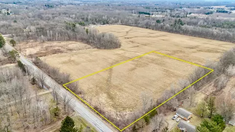 sparling LOT -1, Wales, MI 48027