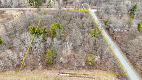 sparling & mayer LOT - 4, Wales, MI 48027
