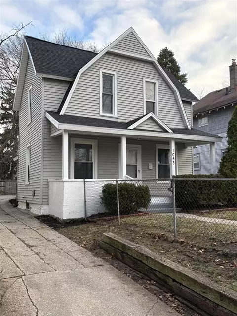 1053 Watkins, Grand Rapids, MI 49507