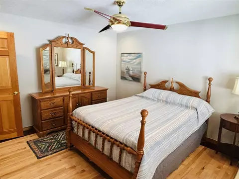 Bedroom - 11760 Fantasy, Frederic, MI 49733 photo 3 of 4