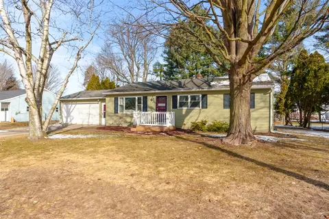 514 W Melody, Portage, MI 49024