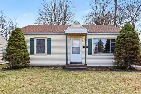 1706 Miller, Kalamazoo, MI 49001