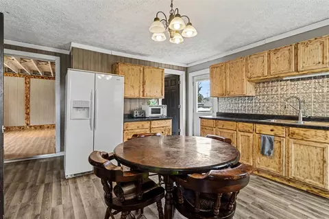 Kitchen - 202 E Arbor, Marcellus, MI 49067 photo 2 of 2