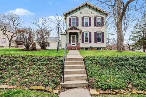 320 N Division, Marshall, MI 49068