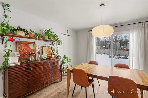 Dining - 59587 Silvergrass, Mattawan, MI 49071 photo 1 of 1