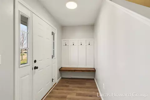 Entry Way - 59587 Silvergrass, Mattawan, MI 49071 photo 1 of 1