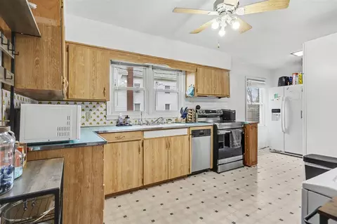 118 W Hoffman, Three Rivers, MI 49093 photo 7