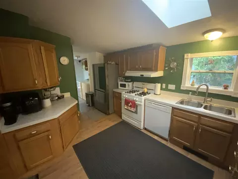 3363 Buckthorn, Jackson, MI 49201 photo 10