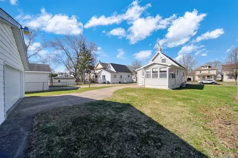 409 Bates, Jackson, MI 49202 photo 34