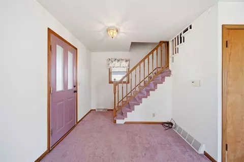 409 Bates, Jackson, MI 49202 photo 7