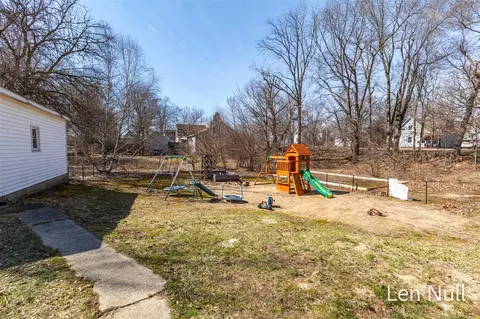 Exterior - 163 S York, Belding, MI 48809 photo 3 of 5