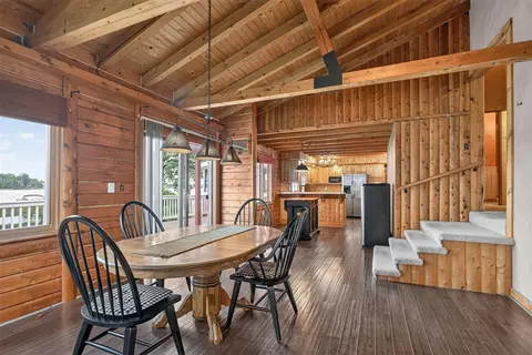 Dining - 7596 Wadding, Onsted, MI 49265 photo 3 of 4
