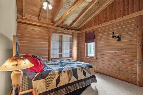 Bedroom - 7596 Wadding, Onsted, MI 49265 photo 1 of 8