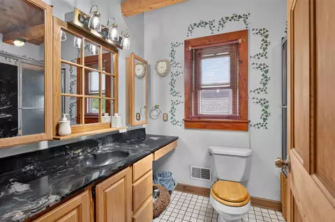 Bath - 7596 Wadding, Onsted, MI 49265 photo 4 of 6