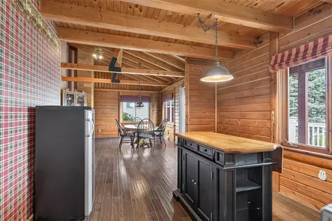 Kitchen - 7596 Wadding, Onsted, MI 49265 photo 3 of 5