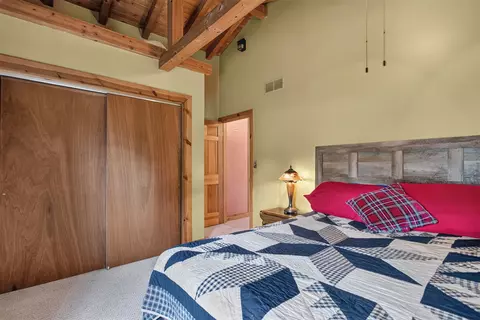 Bedroom - 7596 Wadding, Onsted, MI 49265 photo 2 of 8