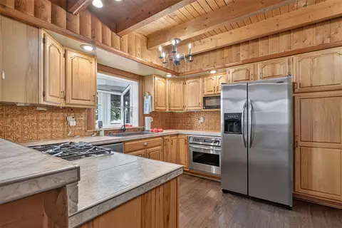 Kitchen - 7596 Wadding, Onsted, MI 49265 photo 2 of 5
