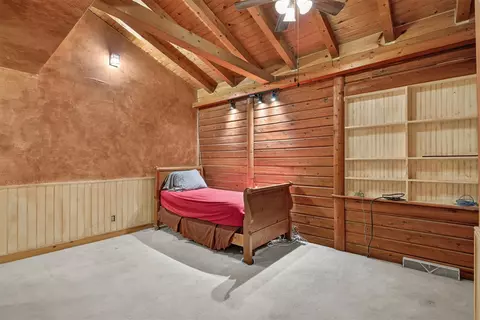 Bedroom - 7596 Wadding, Onsted, MI 49265 photo 3 of 8
