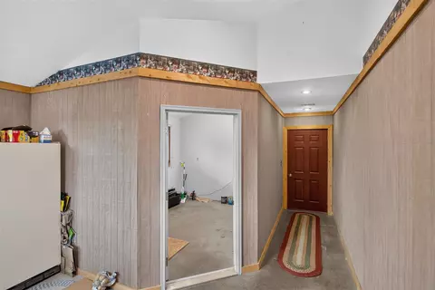 Entry Way - 7596 Wadding, Onsted, MI 49265 photo 7 of 8