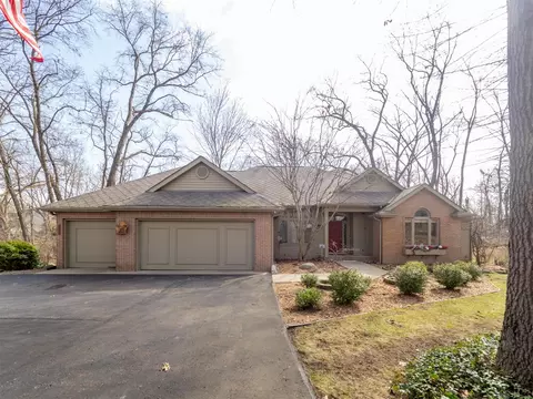 7721 S 5th St, Mattawan, MI 49071